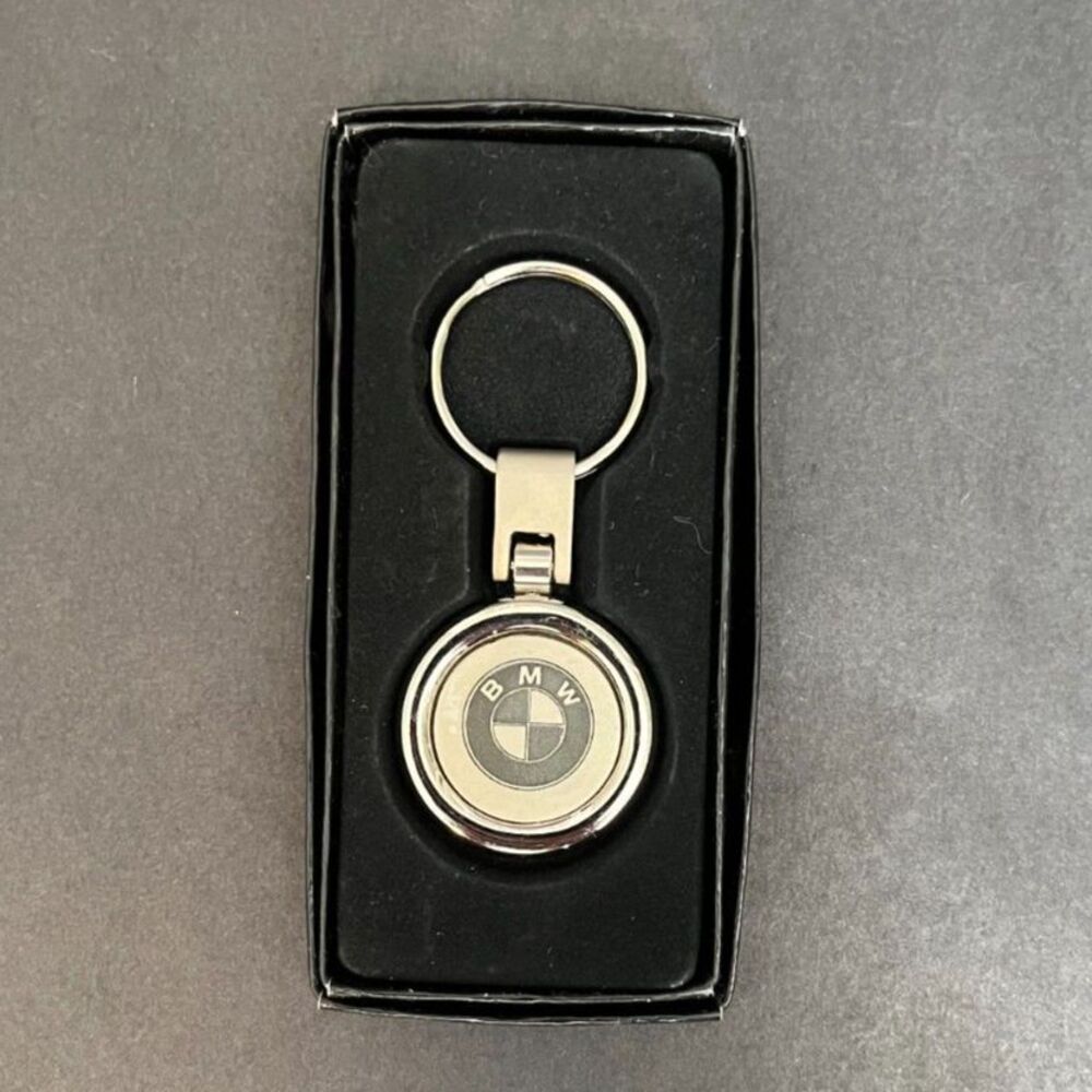 BMW Dealer Classic Metal Keychain Logo Key Chain New In Box